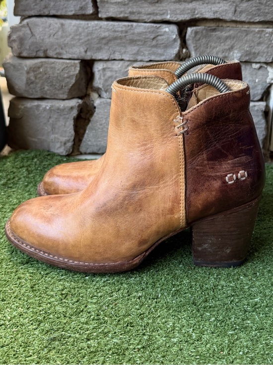 Bed Stu Shoes - Bed|Stü Yell Full Grain Leather Two Tone Women’s Ankle Boots